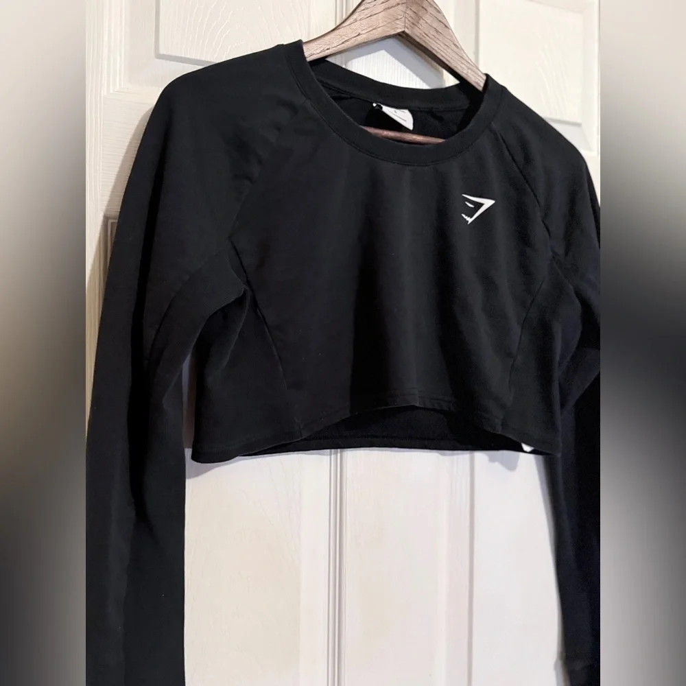 Gymshark Cropped Long Sleeve Crew Top - Picture 2 of 6